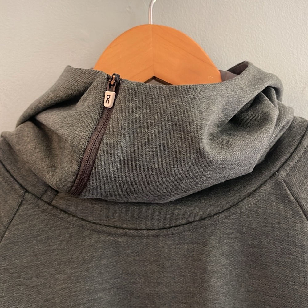 On Running Performance Hoodie - Xs - image 2